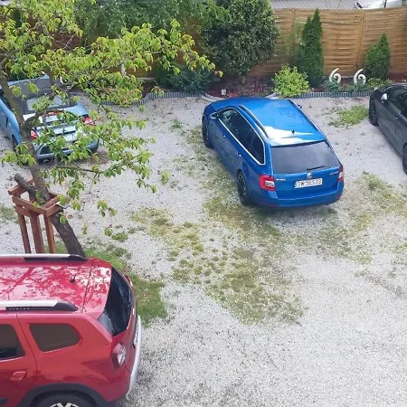 Na Pilczycach Apartman *